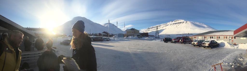 Panorama from entrance to hotel