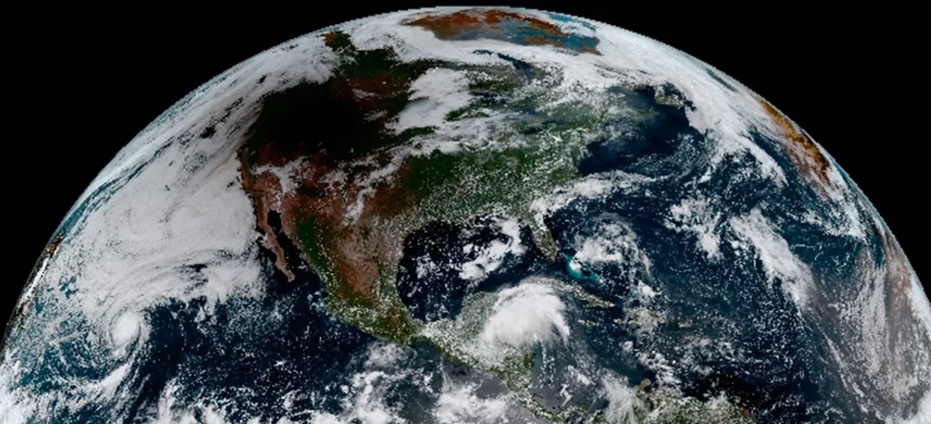 Goes 16 view of eclipse over Oregon